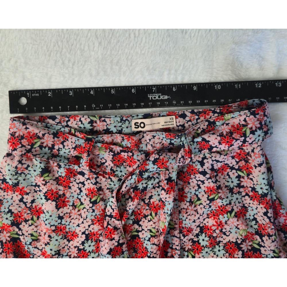 SO Goods For Life Floral Mini Skirt XS Navy Red Pink Ditsy Print Rayon Tie Waist - Picture 5 of 8